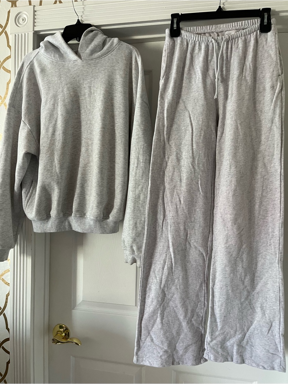Gray Women's Track Pants & Hoodie Set - Casual Jogger Lounge Wear